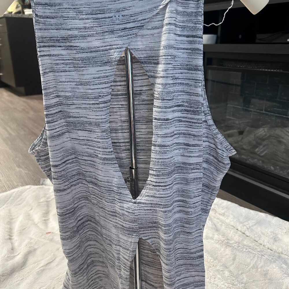 lululemon athletica Gray Sleeveless Top
